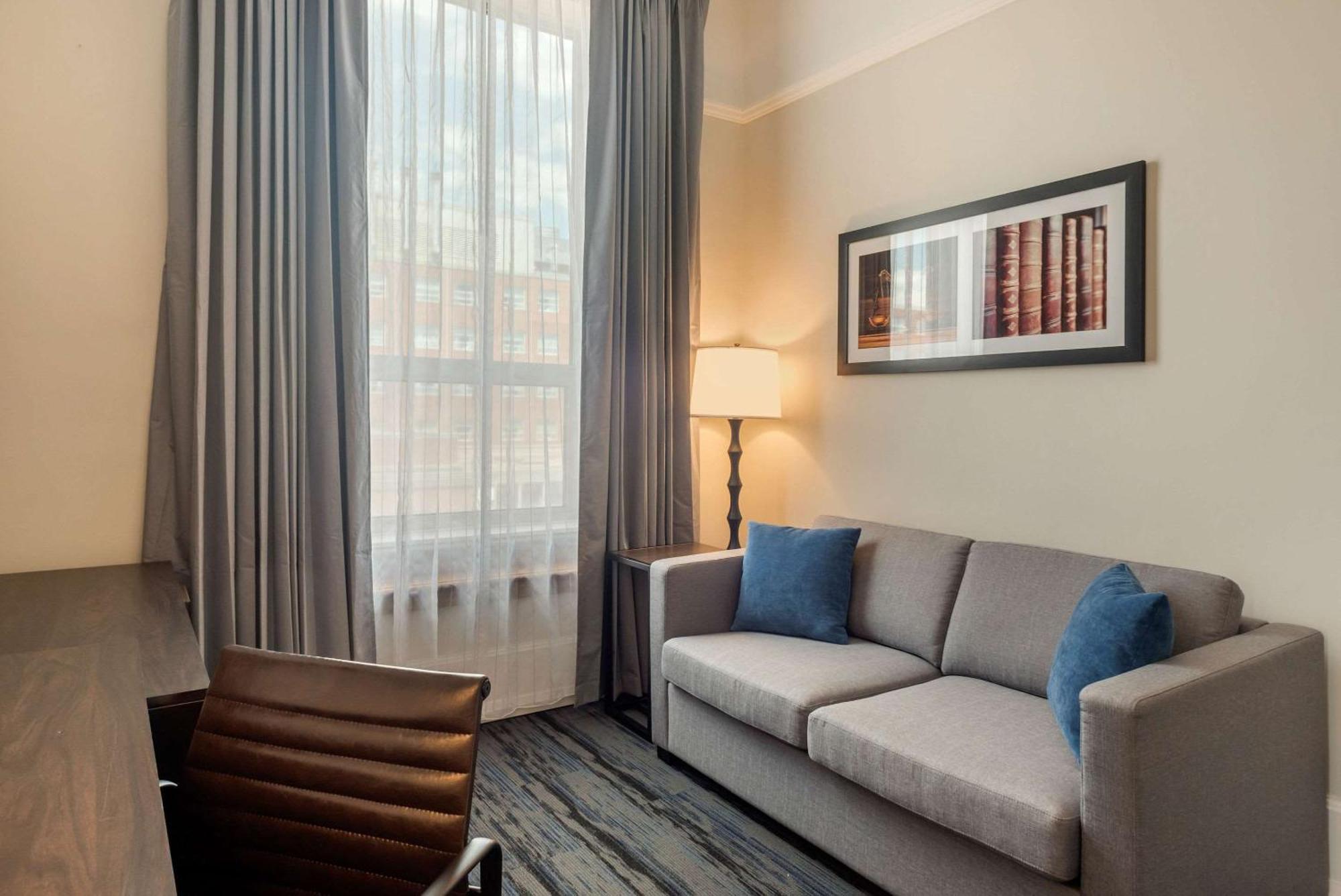 The Courthouse Hotel, Ascend Hotel Collection Thunder Bay Bagian luar foto