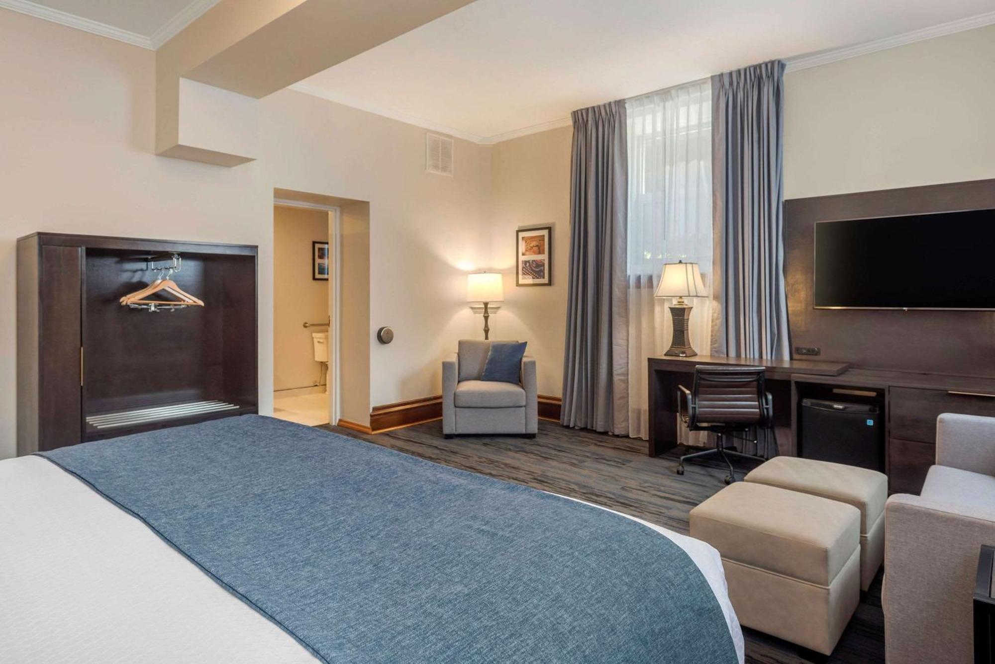 The Courthouse Hotel, Ascend Hotel Collection Thunder Bay Bagian luar foto