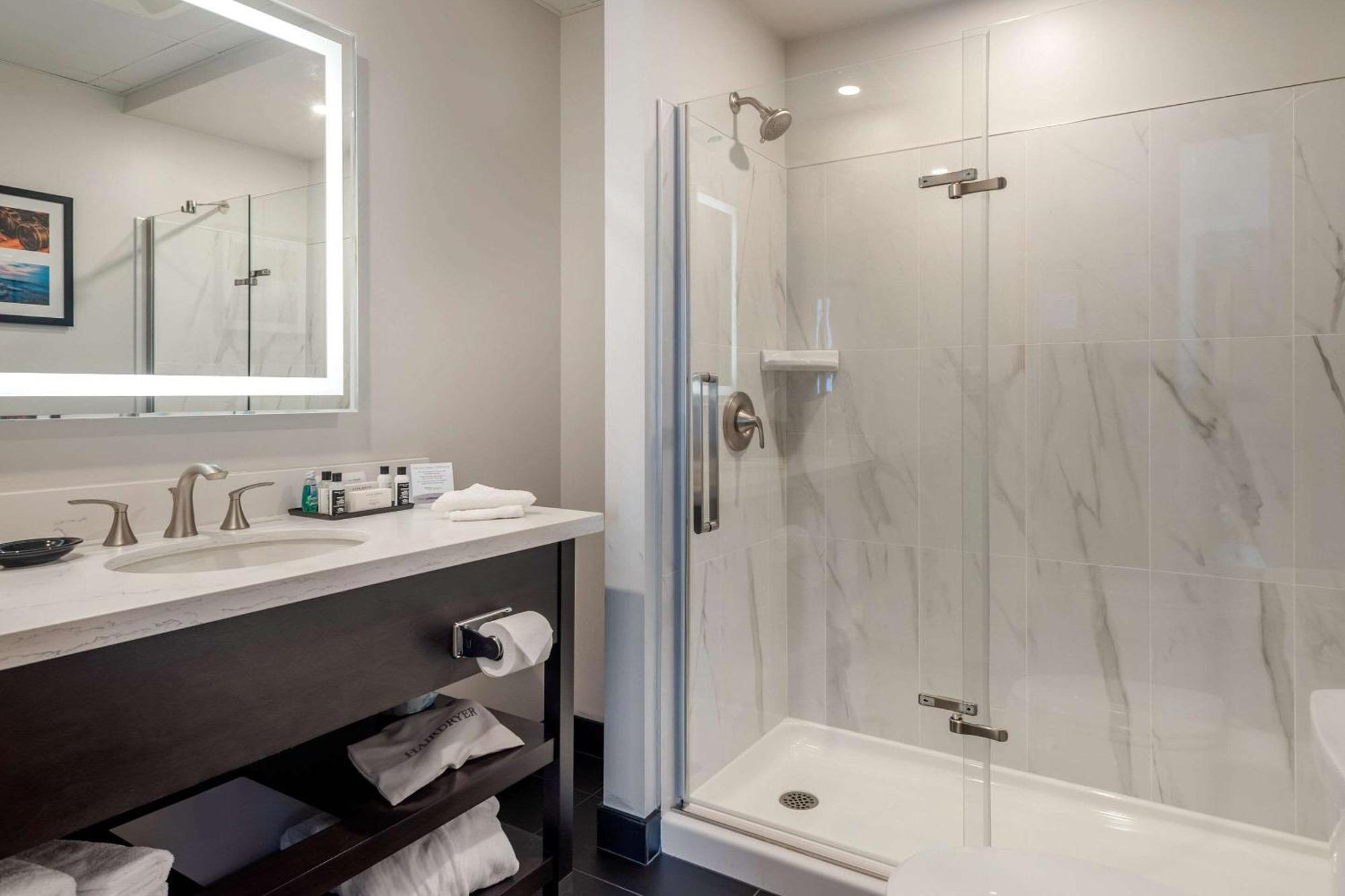 The Courthouse Hotel, Ascend Hotel Collection Thunder Bay Bagian luar foto